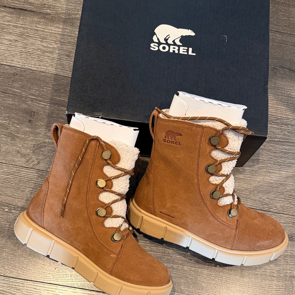 NEW Sorel Explorer III Joan Waterproof Suede Boots